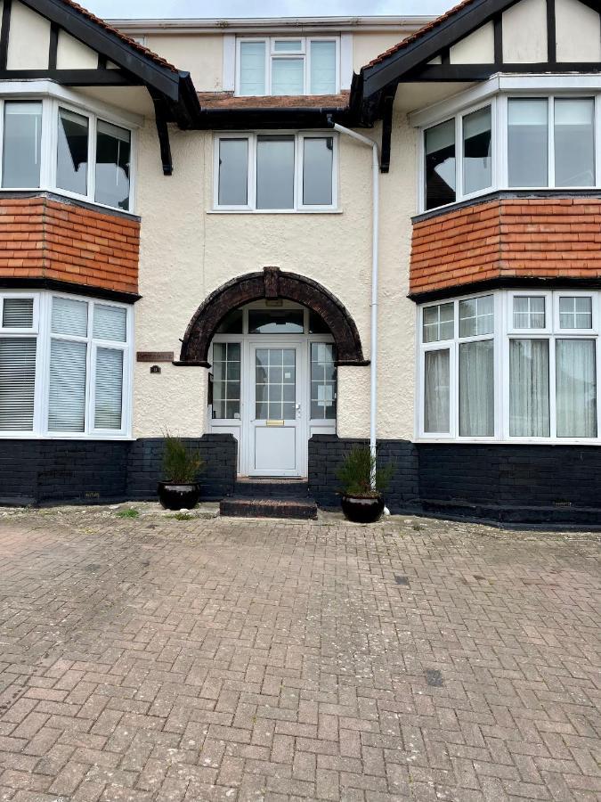 Seabreeze Apartment Lyme Regis Exterior photo